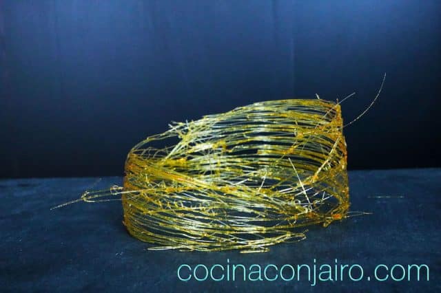 truco hilos caramelo